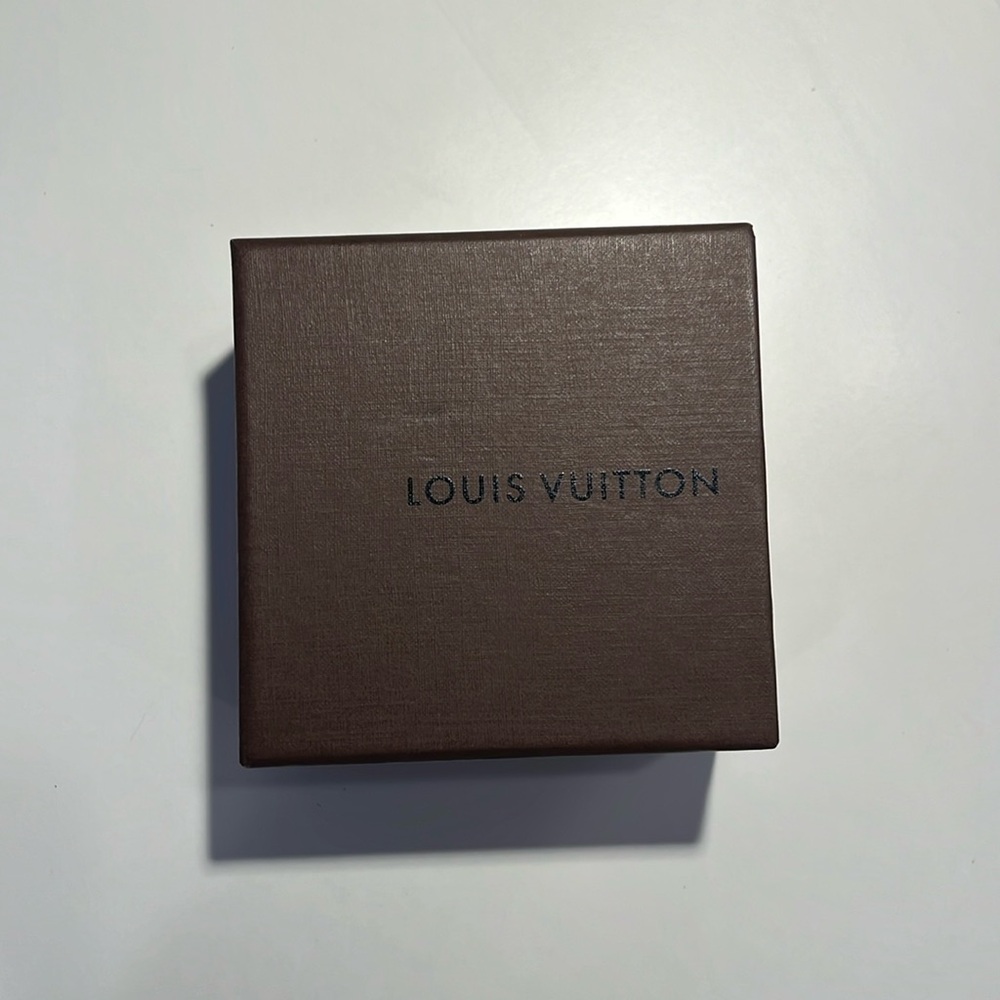 Louis Vuitton Pair of Giant Neon Green & Orange Hair Cubes in Box - Picture 7 of 7
